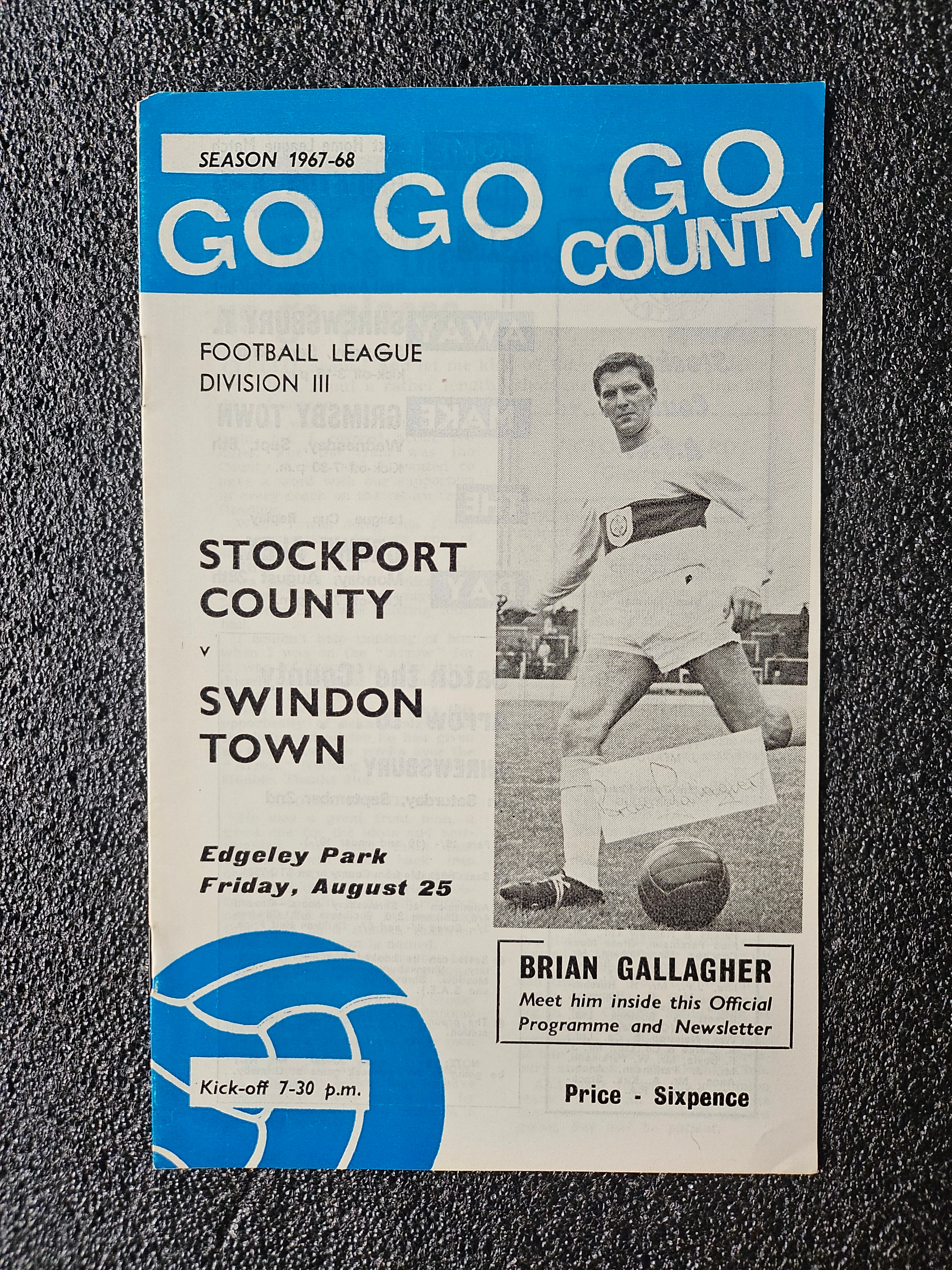 Stockport County v Swindon Town - 1967-1968 - Division 3