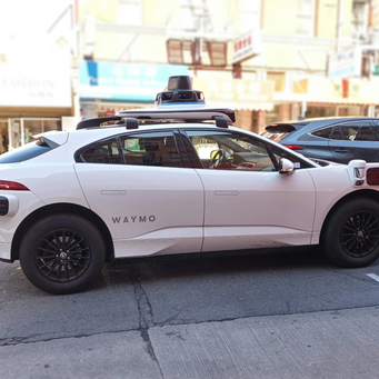 Self-Driving Car Service, Waymo, has Eyes on Toronto