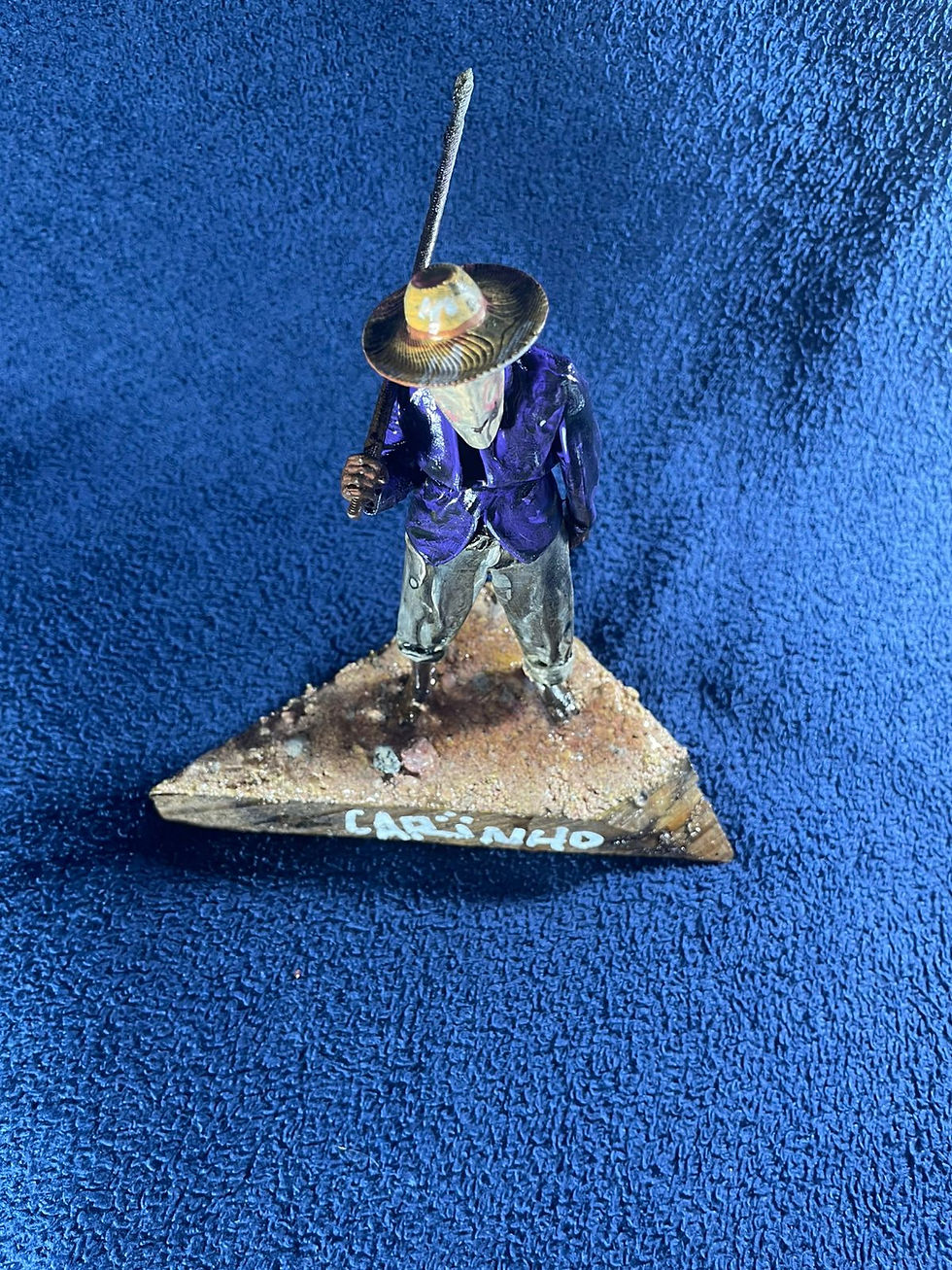Miniatura: Escultura Ambrósio, por Carinho