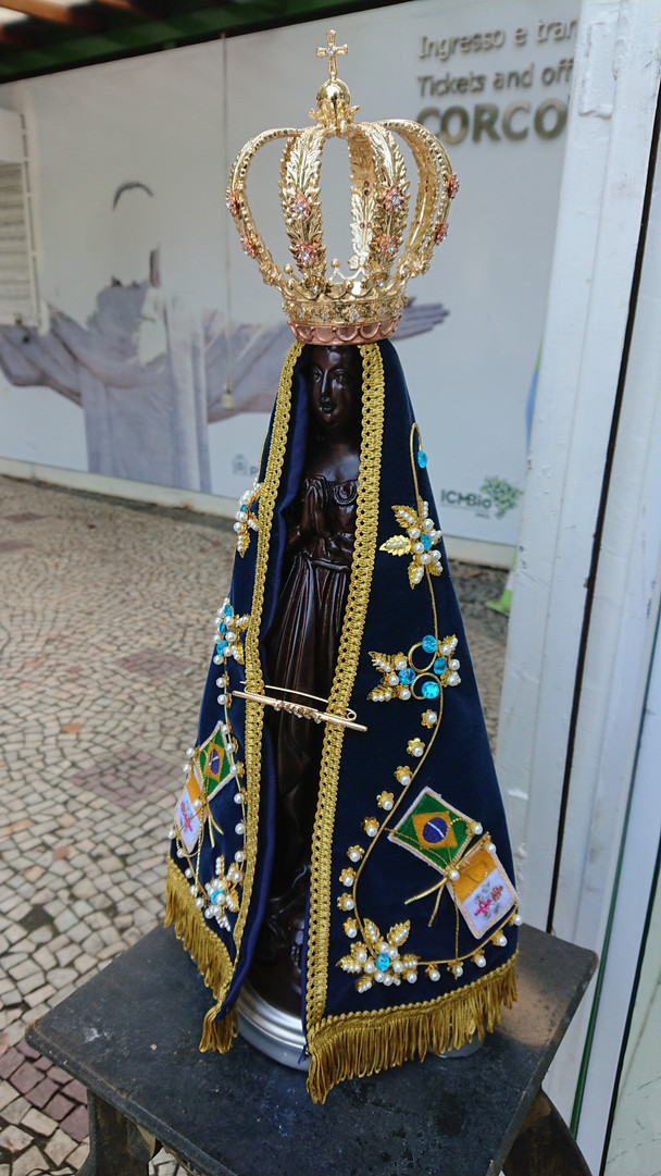 Terço no Largo do Machado, por nossa Igreja