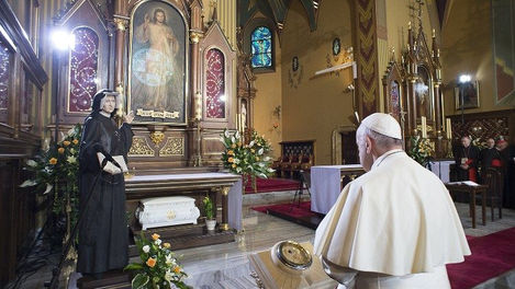 Papa: Santa Faustina convida a voltarmos à fonte da misericórdia