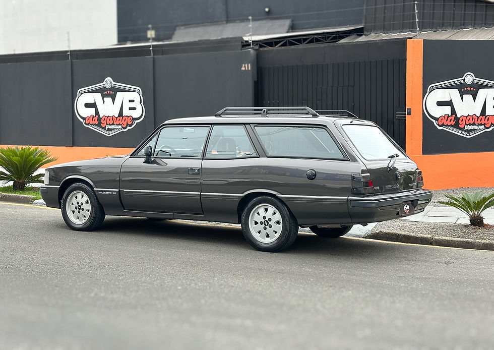 Miniatura: CHEVROLET CARAVAN DIPLOMATA 1992