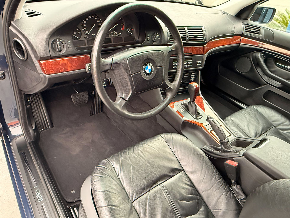 Miniatura: BMW 528i 1997