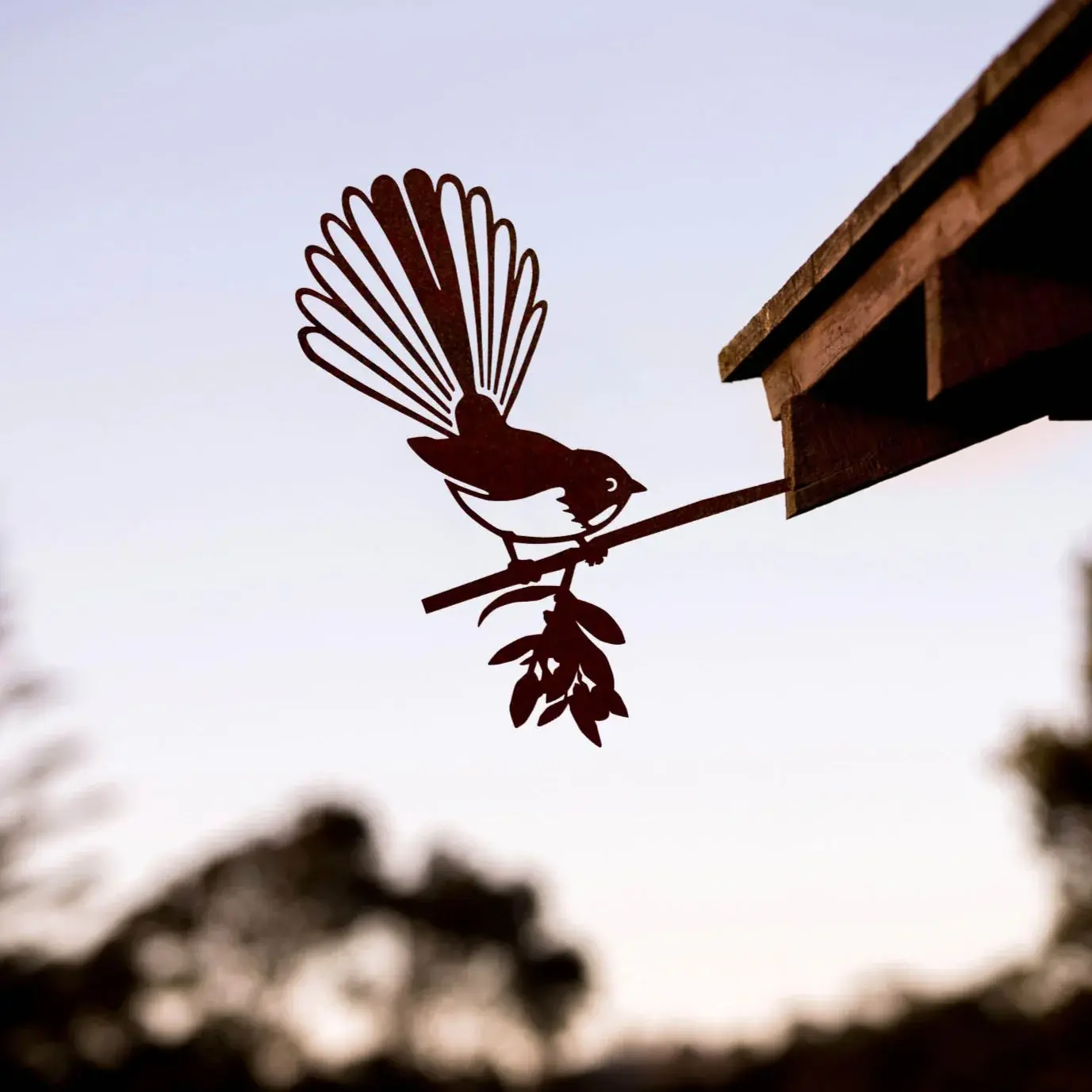 A Unique gift for your garden - Pīwakawaka / Fantail