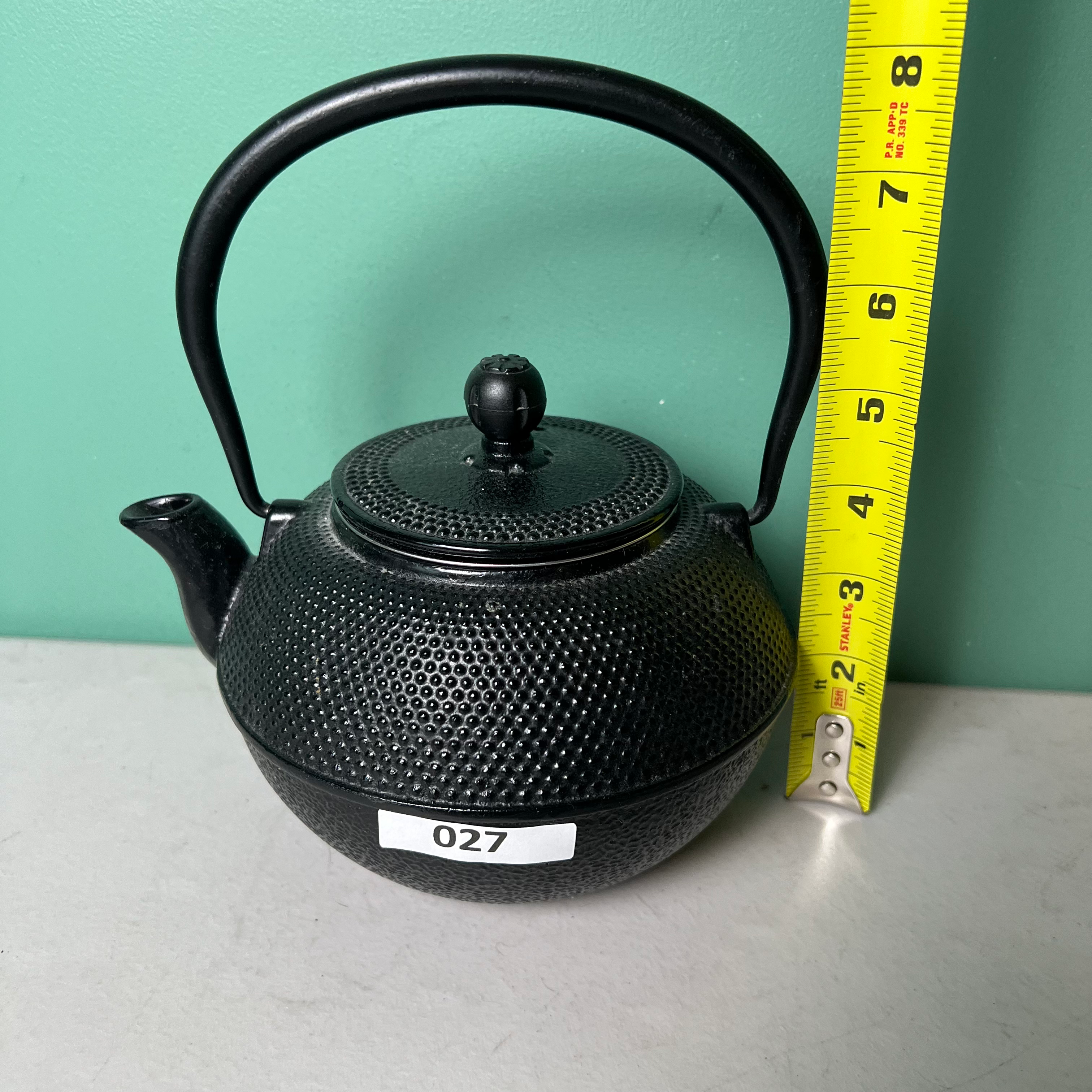 PA - 027 - Cast Iron Tea Pot