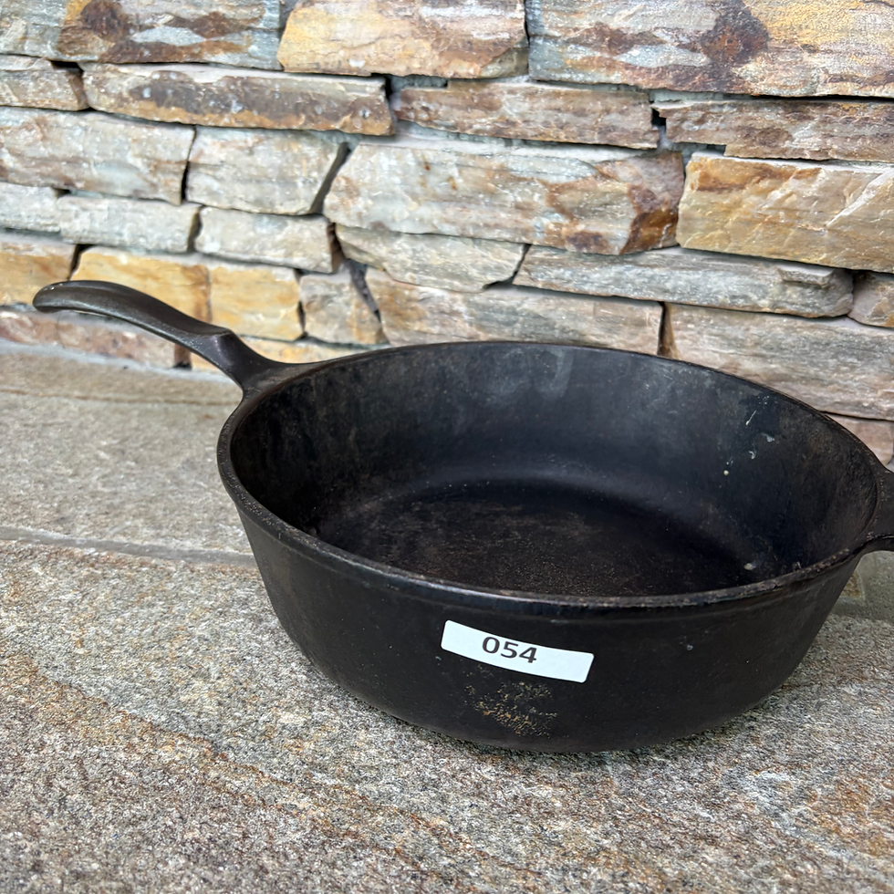 Thumbnail: FH - 054 - Wagner's Cast Iron 10 1/2 Inch Chicken Fryer
