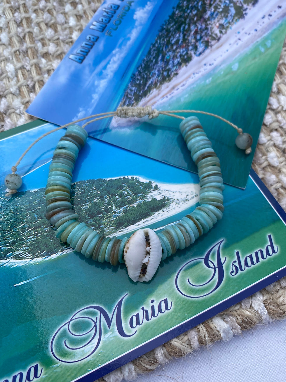 Thumbnail: Cowrie Puka & Shell Bead Bracelet 