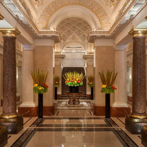 FOUR SEASONS  |  LION HOUSE
