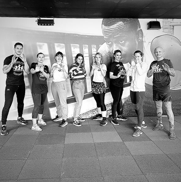 team ladies system défense