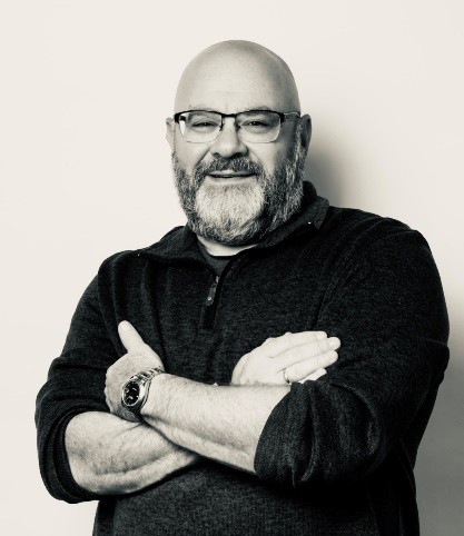 joedisalvo headshot.jpg