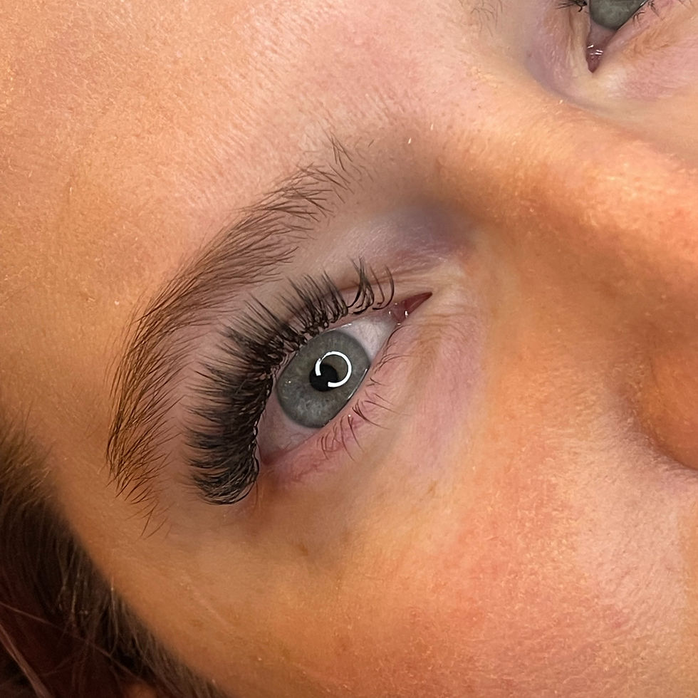 Mega Volume Eyelash Extensions
