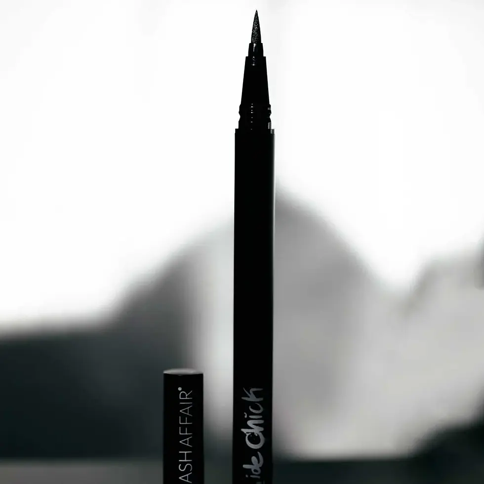 Thumbnail: Lash Extension-Safe Liquid Eyeliner – Clean Lines, No Eyelash Extension Fallout