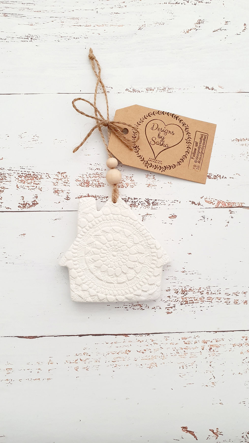 House ornament front view