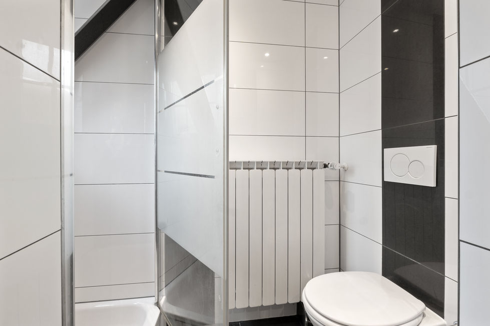 Dusche und WC 4.:5. OG
