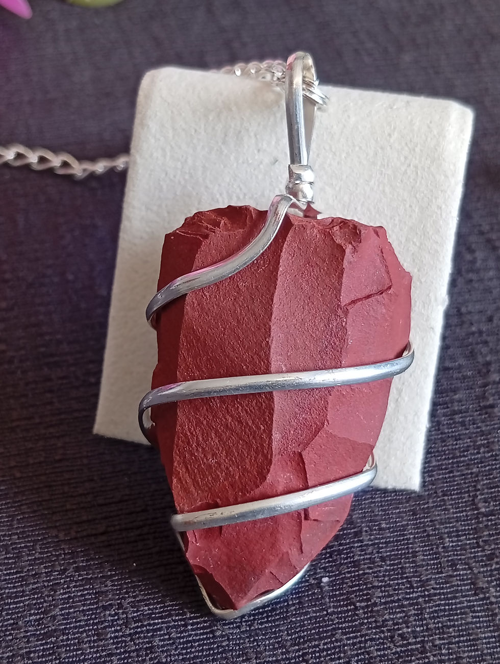 Pendule en Jaspe Rouge Brut