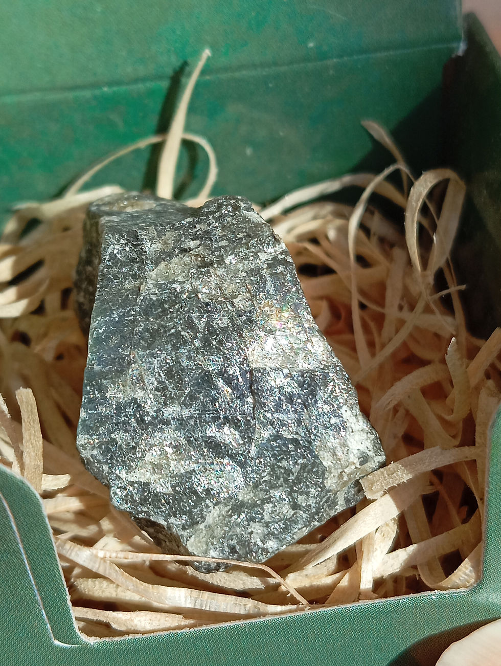 Miniature : Labradorite brute - Protection, Transformation