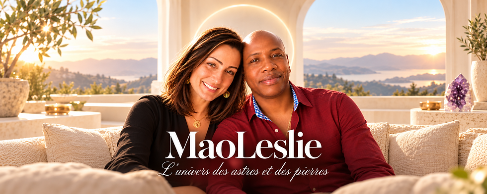 MaoLeslie, couple dans la lumière d’ivoire.png