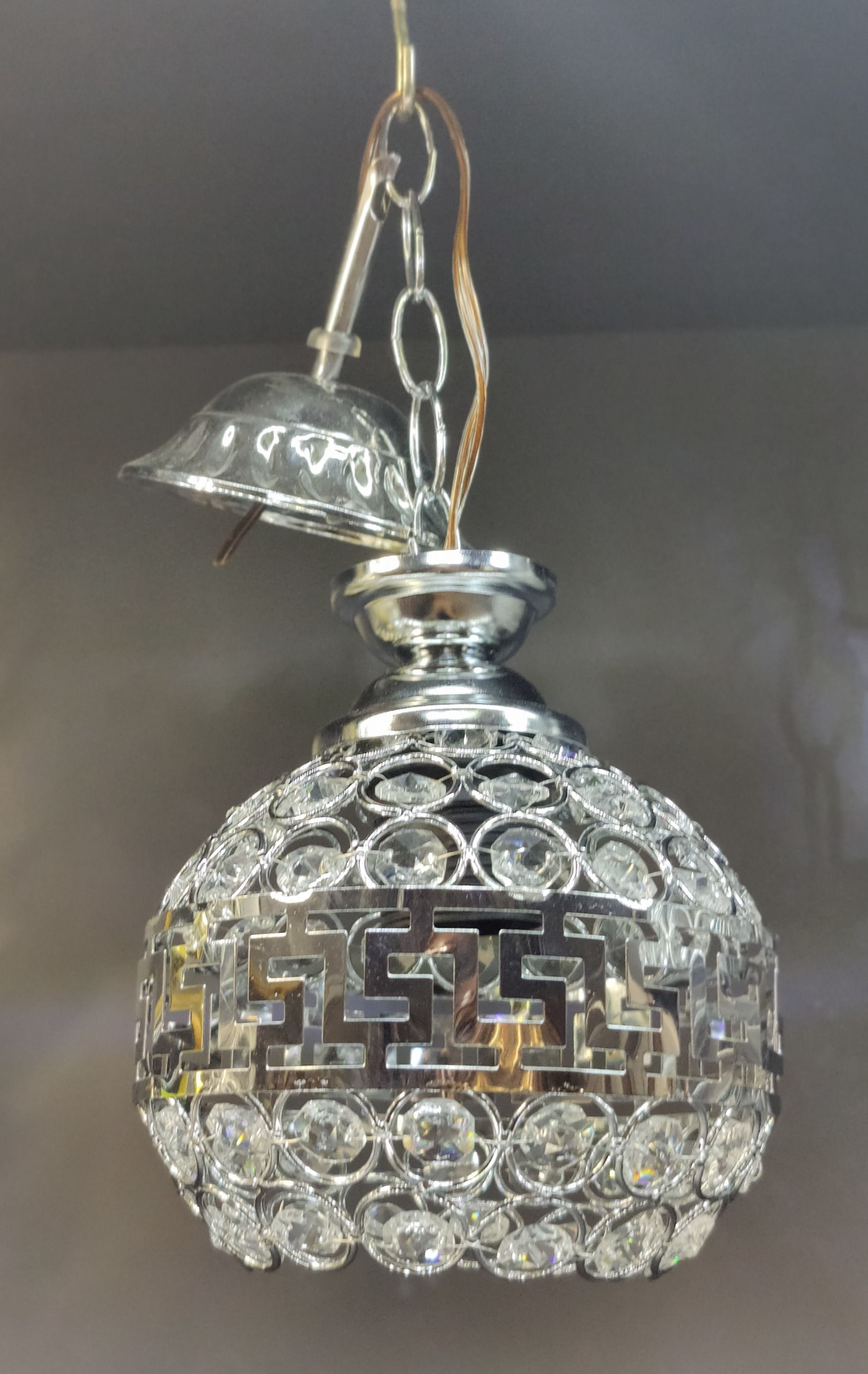 Tekli Taşlı Krom AD012