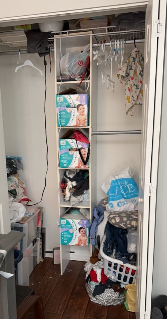 BEFORE: KID'S CLOSET