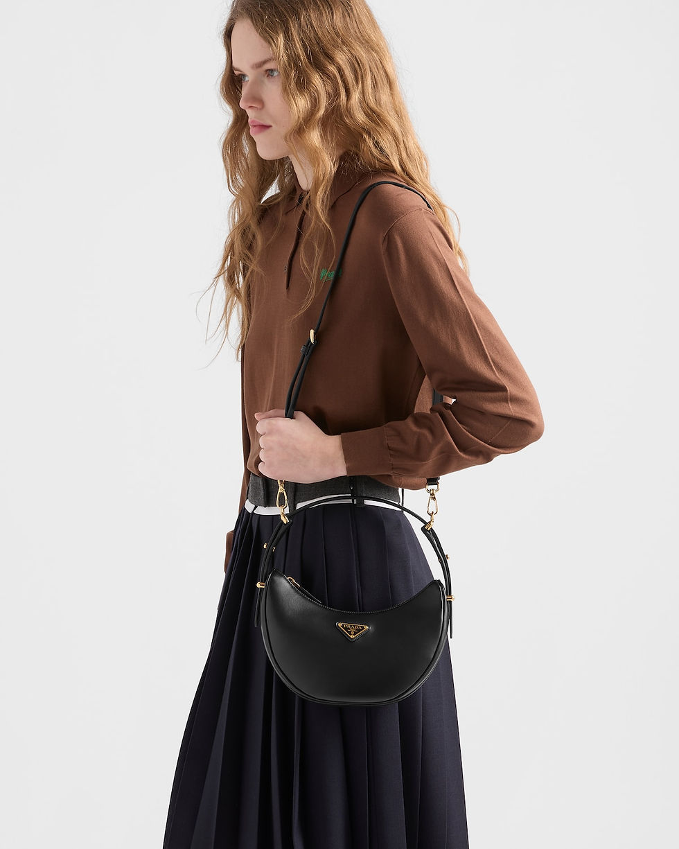 Thumbnail: Prada Arqué small shoulder bag in black leather – view 9
