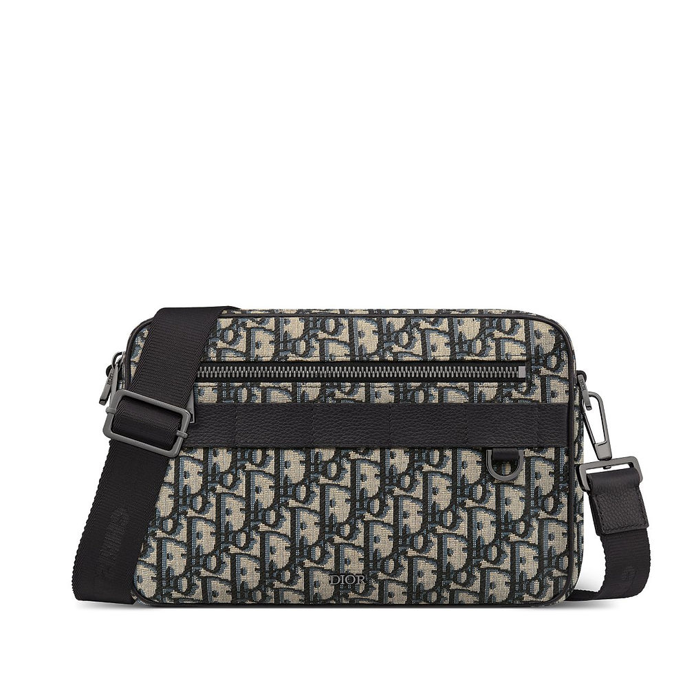 Dior Maxi Safari bag with strap in beige and black Dior Oblique jacquard – front view