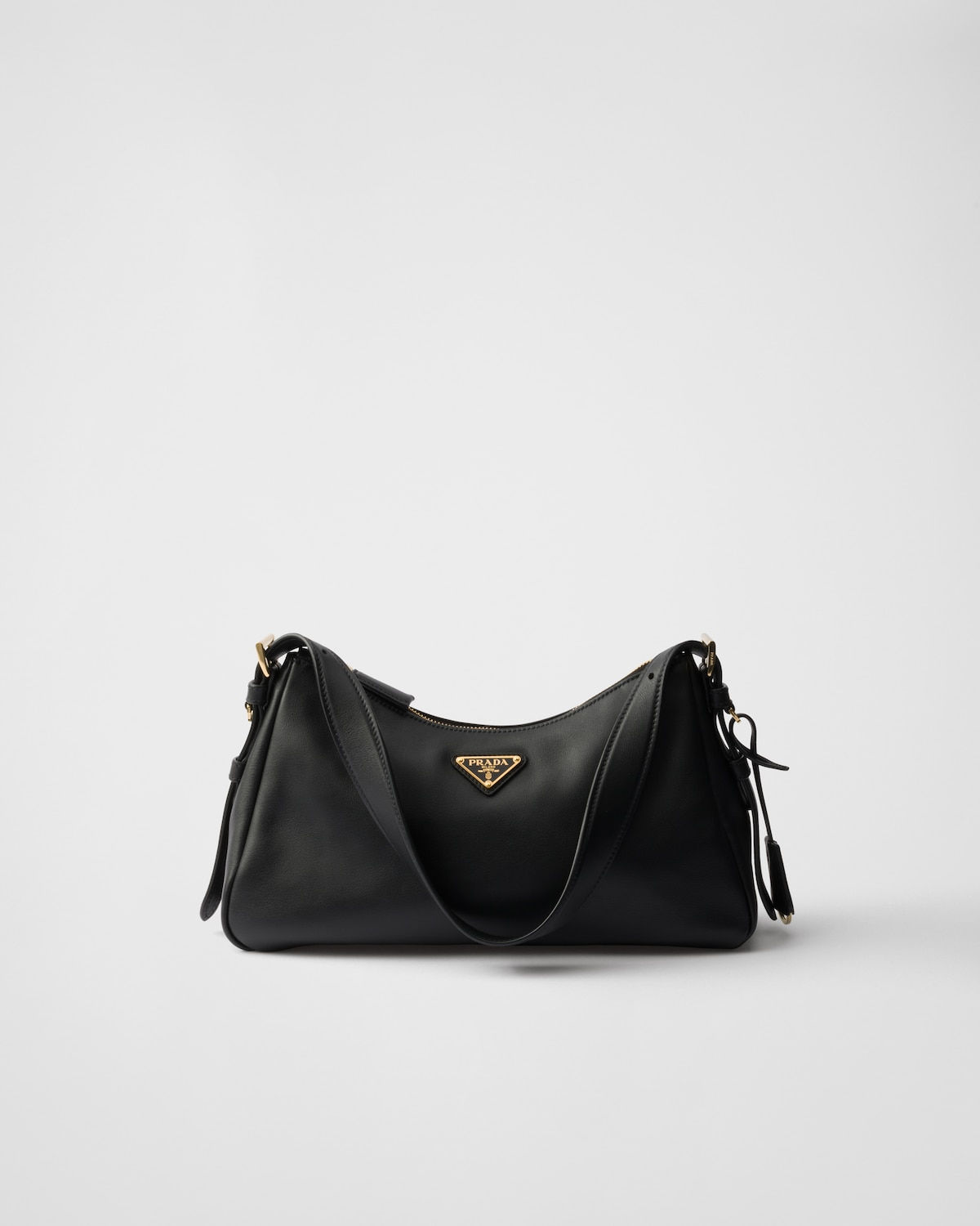 Prada Aimée medium shoulder bag in black leather – front view