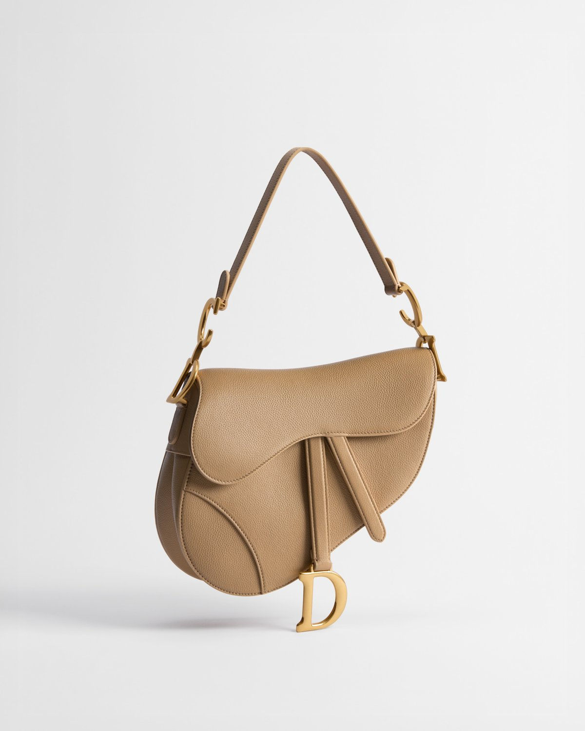 Dior Saddle Bag with Strap in Glove Beige Grained Calfskin – front view