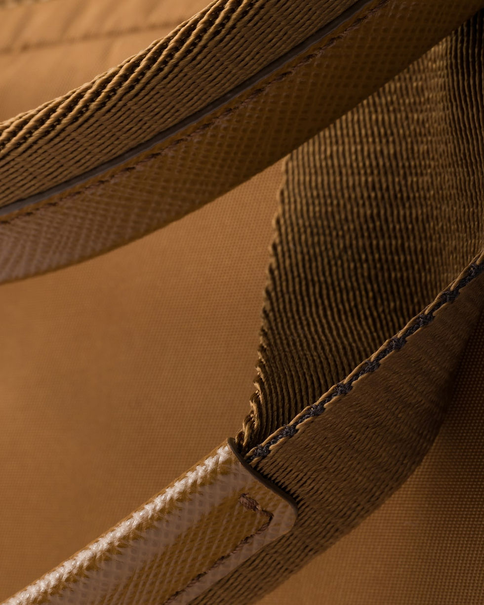 Thumbnail: Prada tote bag in brandy Re-Nylon – view 7