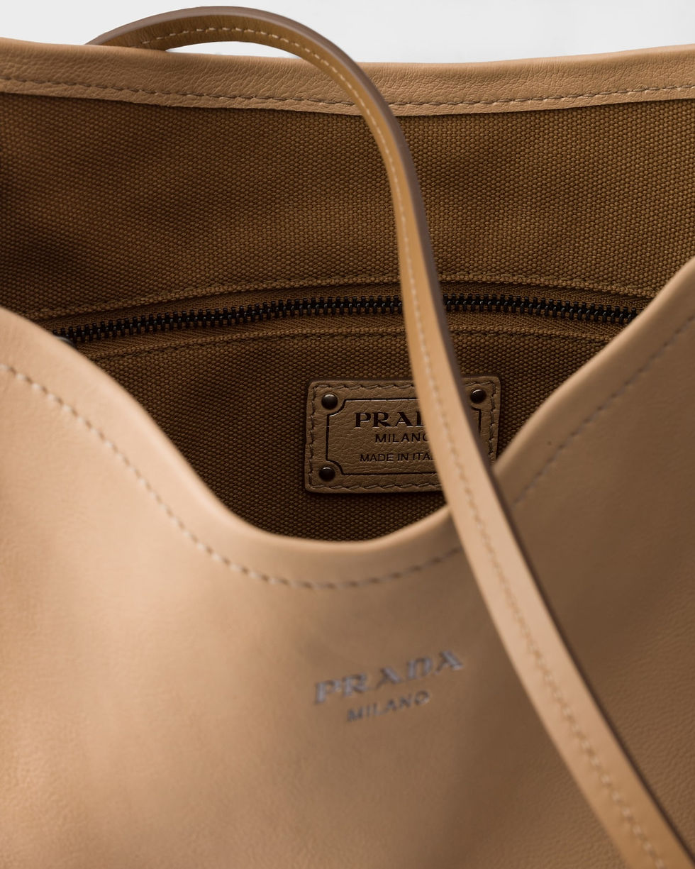 Thumbnail: Prada Route large shoulder bag in sand beige buffalo leather – view 4