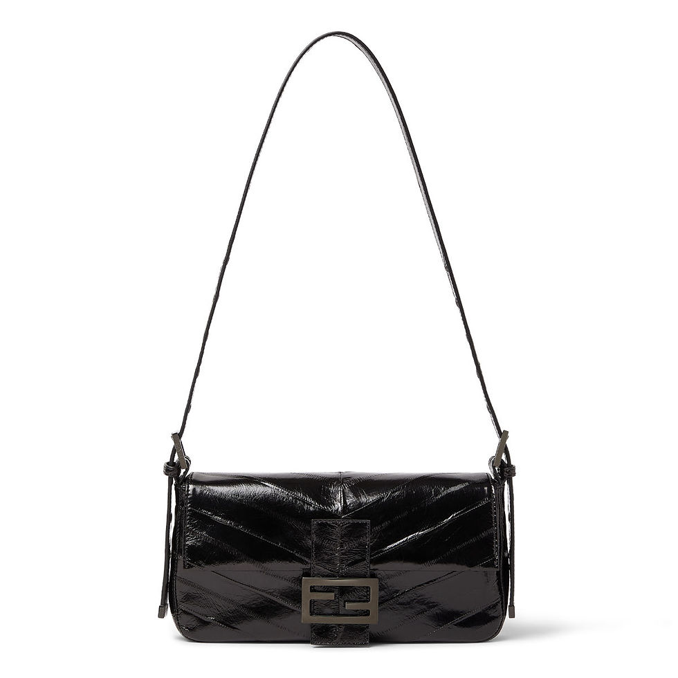 Fendi Baguette 26424 bag in black chevron hagfish leather – view 2