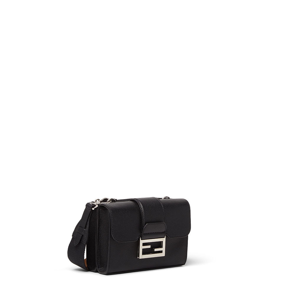 Fendi Baguette Double bag in black full-grain leather – view 2