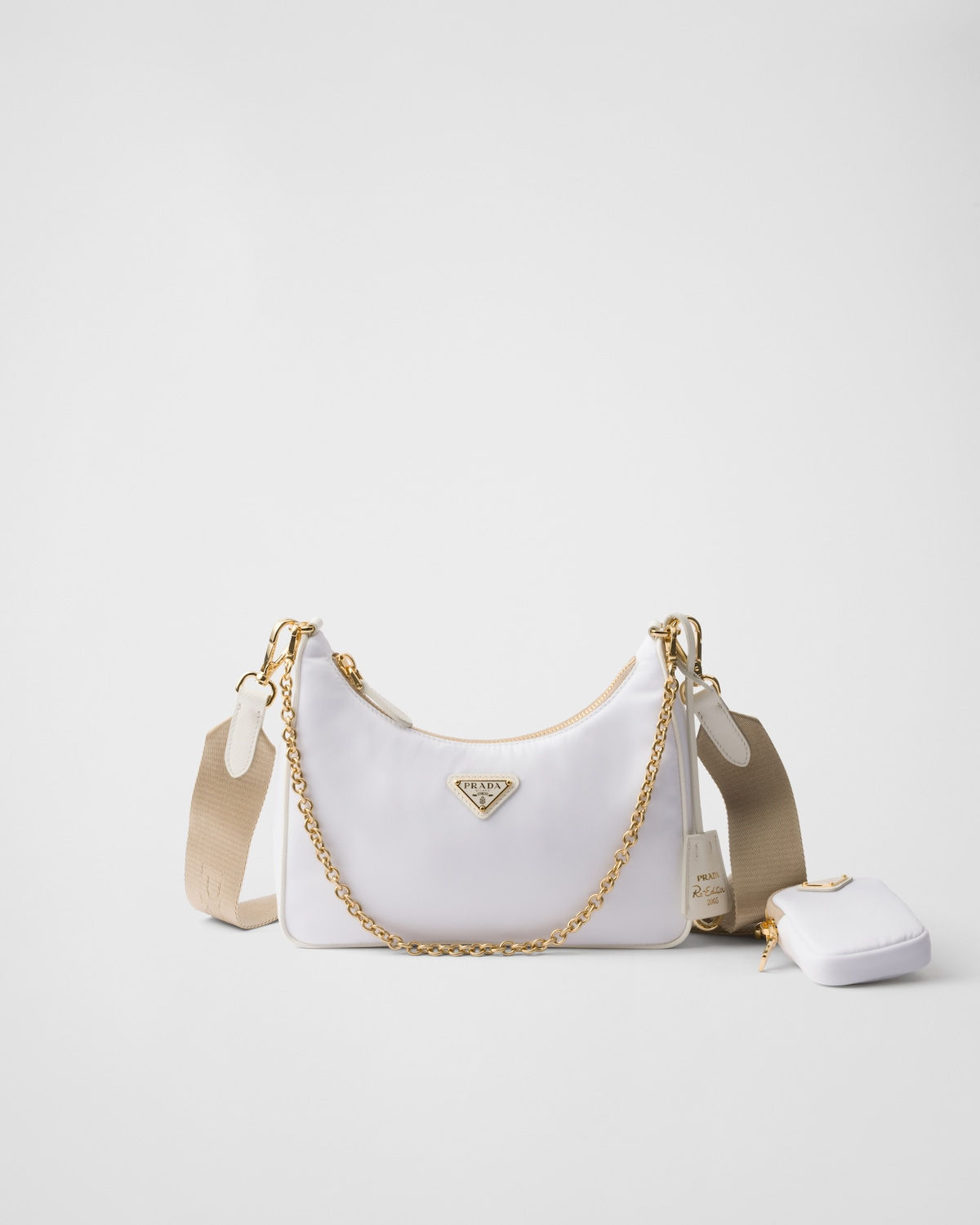 Prada Re-Edition 2005 shoulder bag in white Re-Nylon – front view