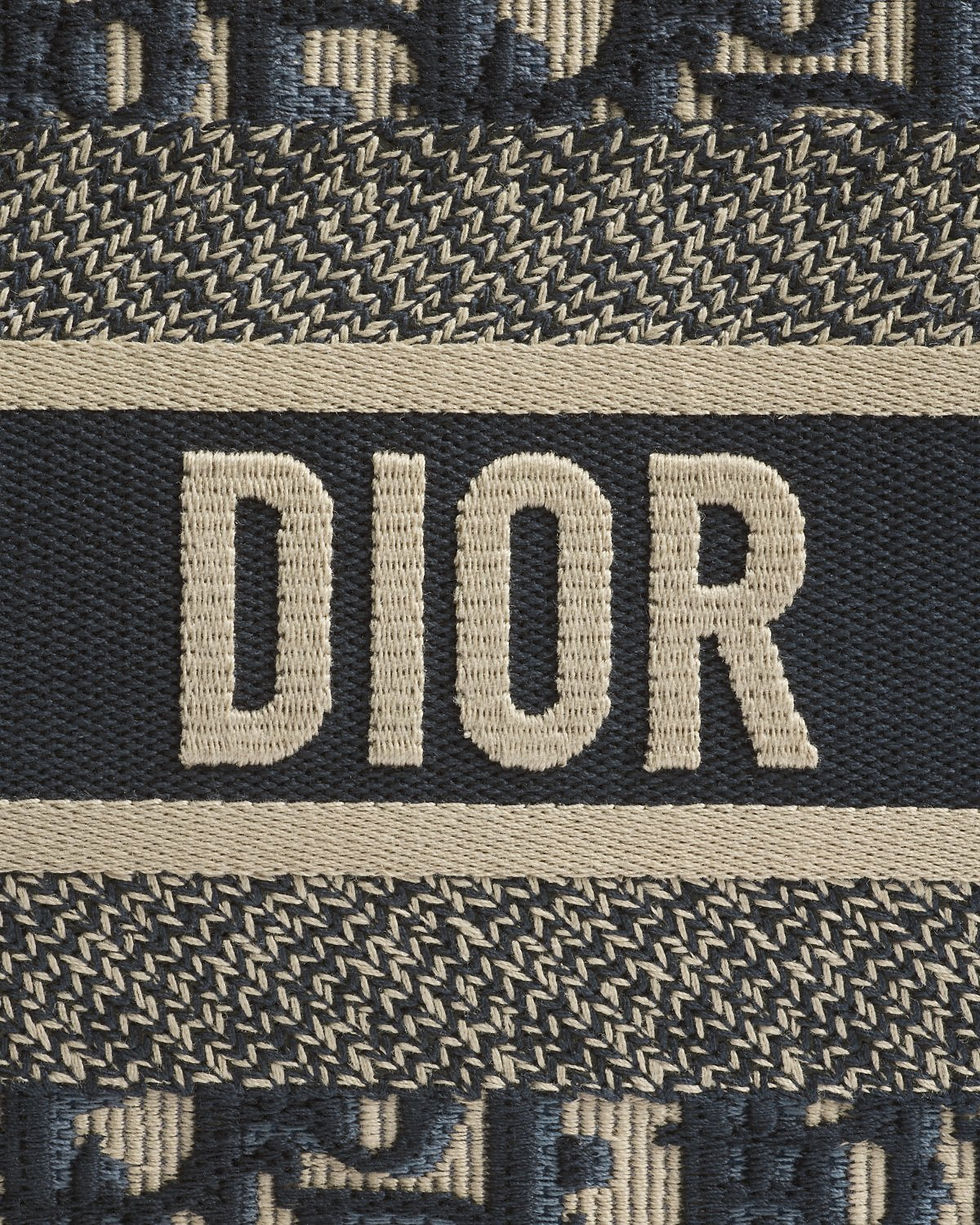 Thumbnail: Dior Medium Book Tote in blue Dior Oblique embroidery and calfskin – view 6