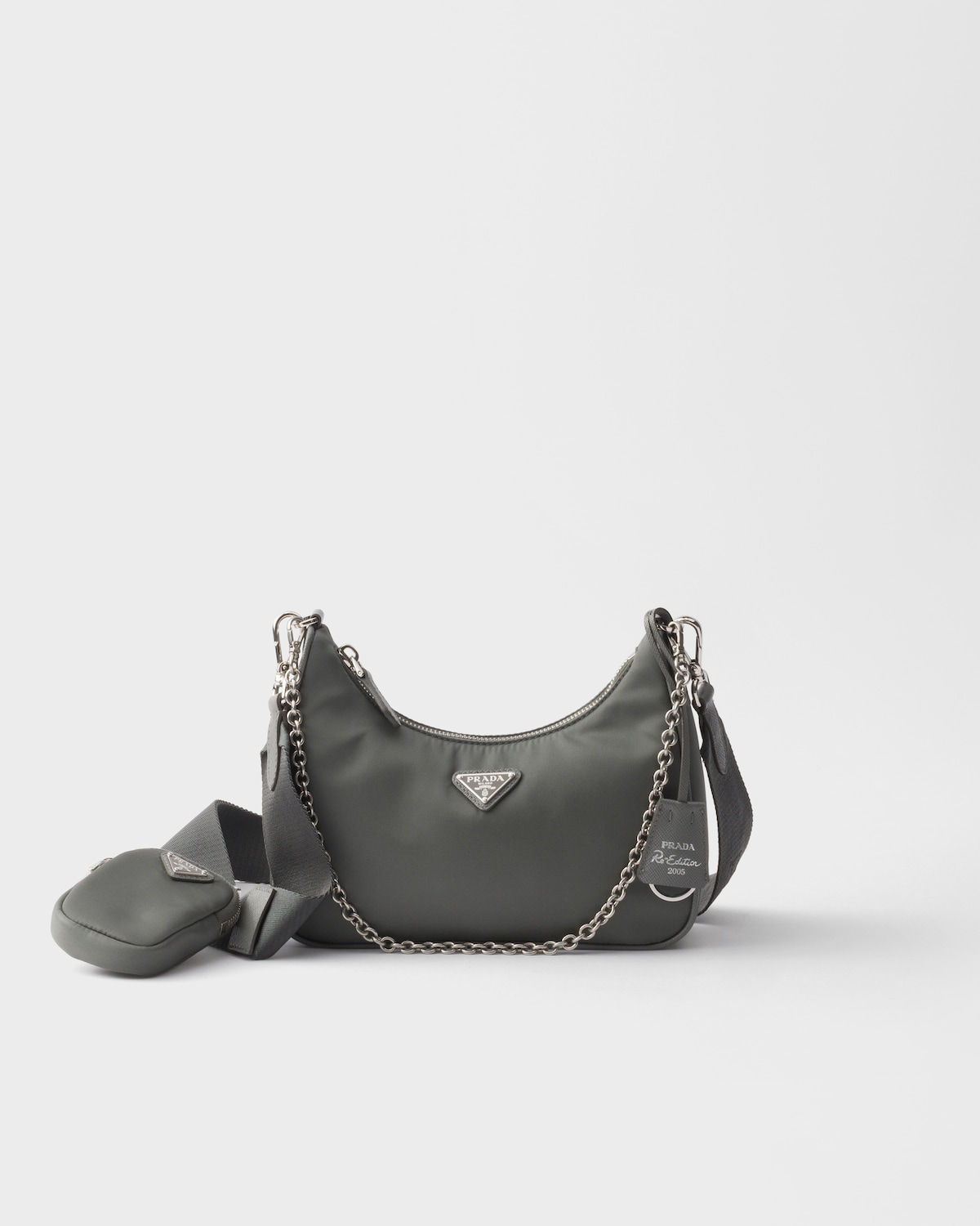 Prada Re-Edition 2005 shoulder bag in mercury gray Re-Nylon – front view
