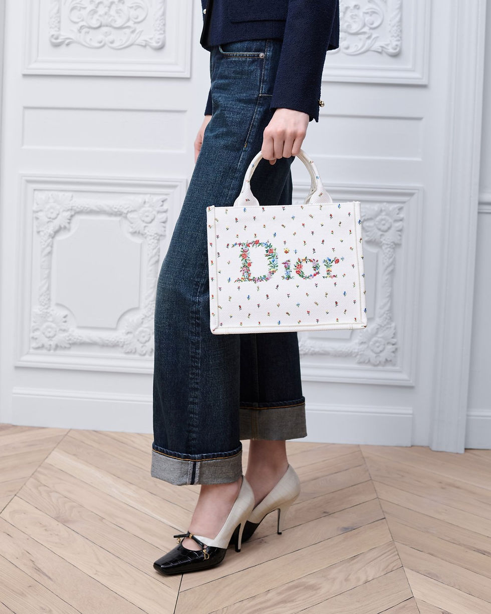 Thumbnail: Dior Dioramour Small Book Tote with strap in white Revolution Flowers cotton – view 6