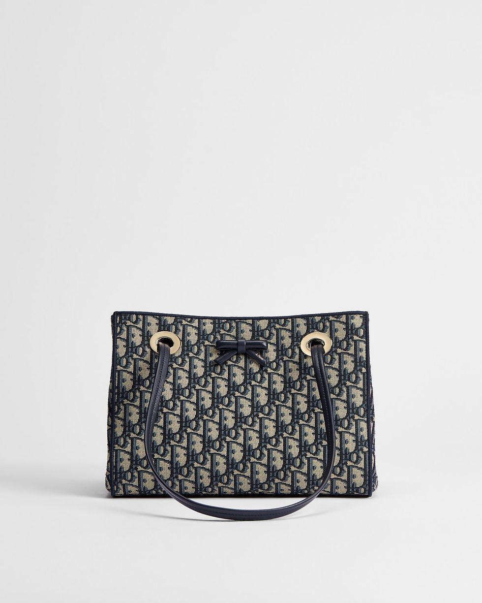 Dior Small Promenade shopping bag in blue Dior Oblique jacquard – front view