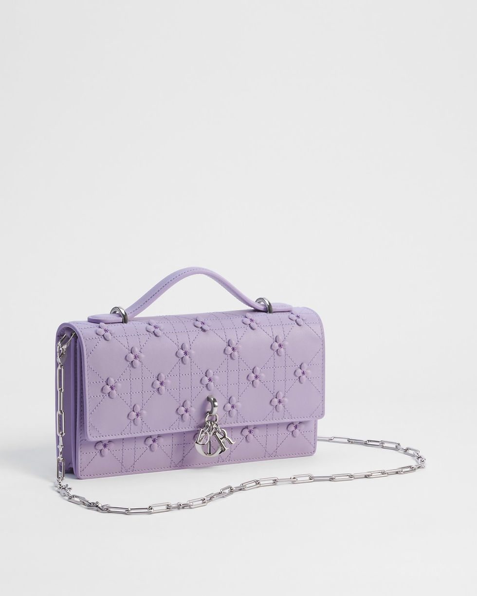 Dior My Dior Mini Bag in Lilas lilac Cannage lambskin with Hortensia embroidery – view 2
