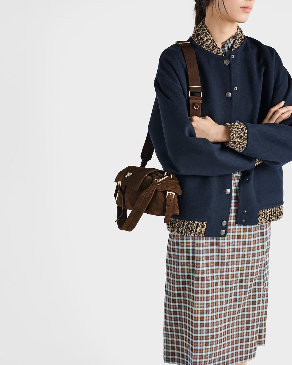 Thumbnail: Prada Explore medium shoulder bag with flap in cocoa brown suede – view 9