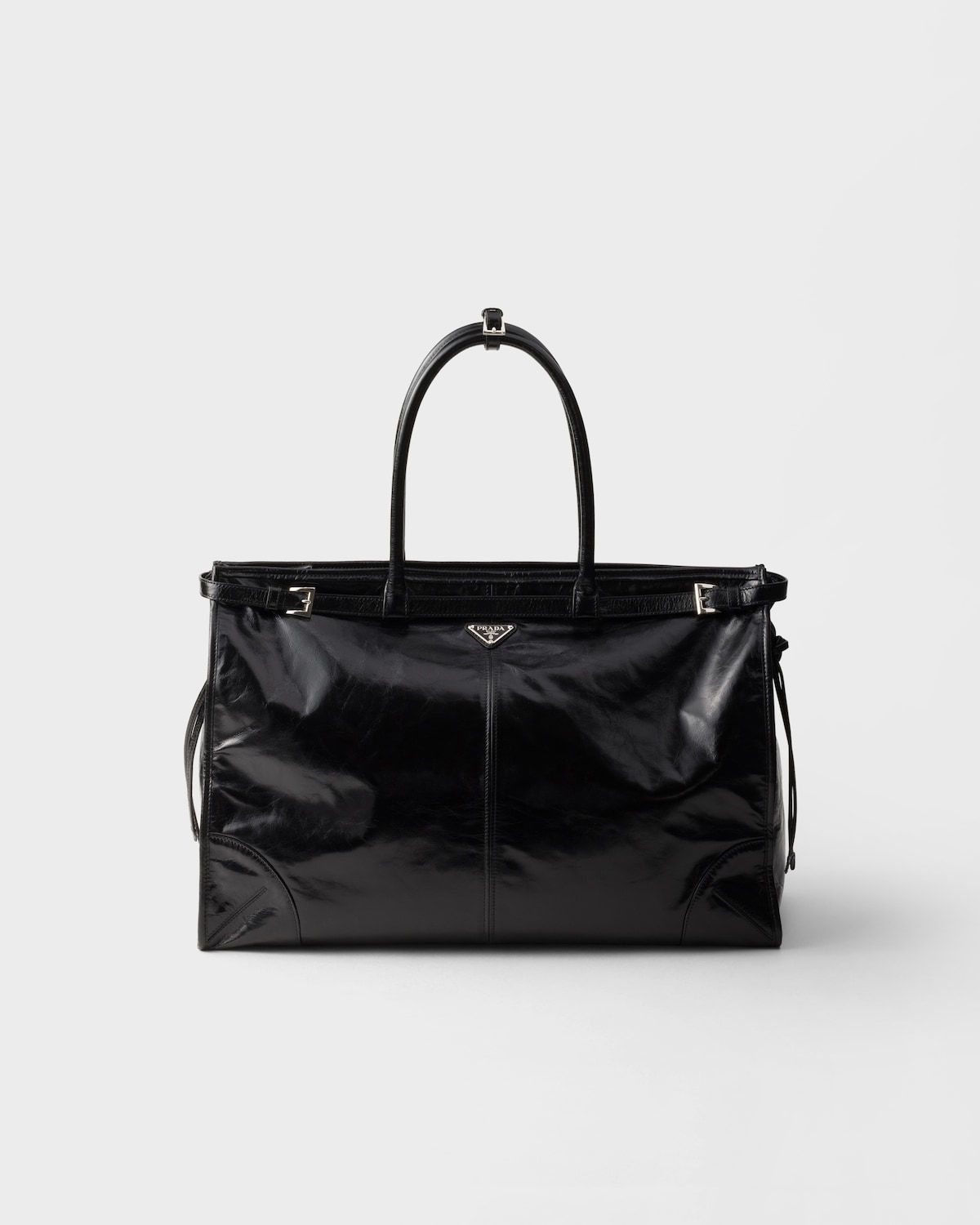 Prada Bonnie tote bag in black calfskin – front view