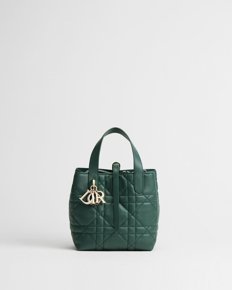 Dior Toujours Small Vertical Tote bag in Evergreen Macrocannage calfskin – front view