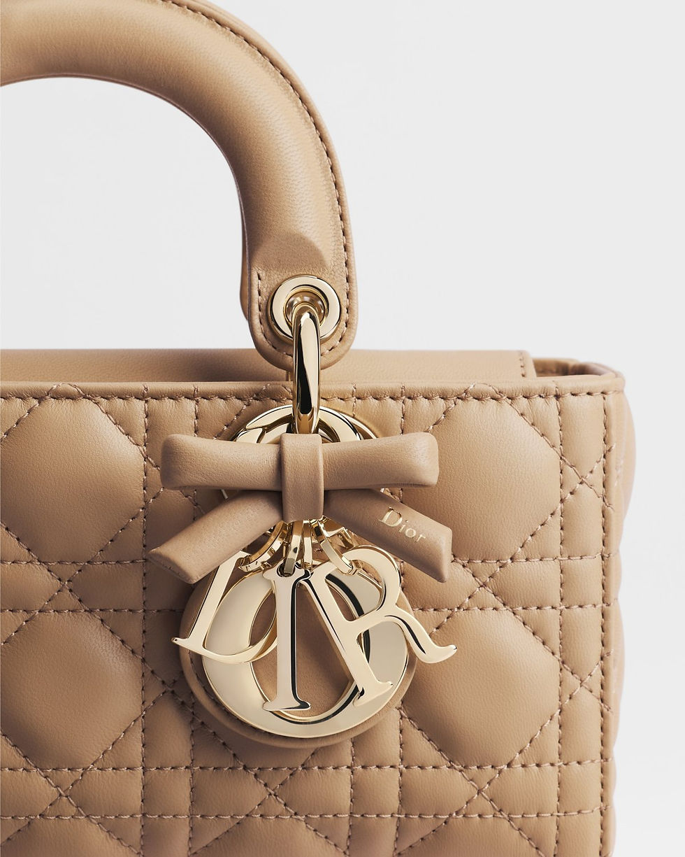 Thumbnail: Dior Small Lady D-Joy bag with bow in Glove beige Cannage lambskin – view 5