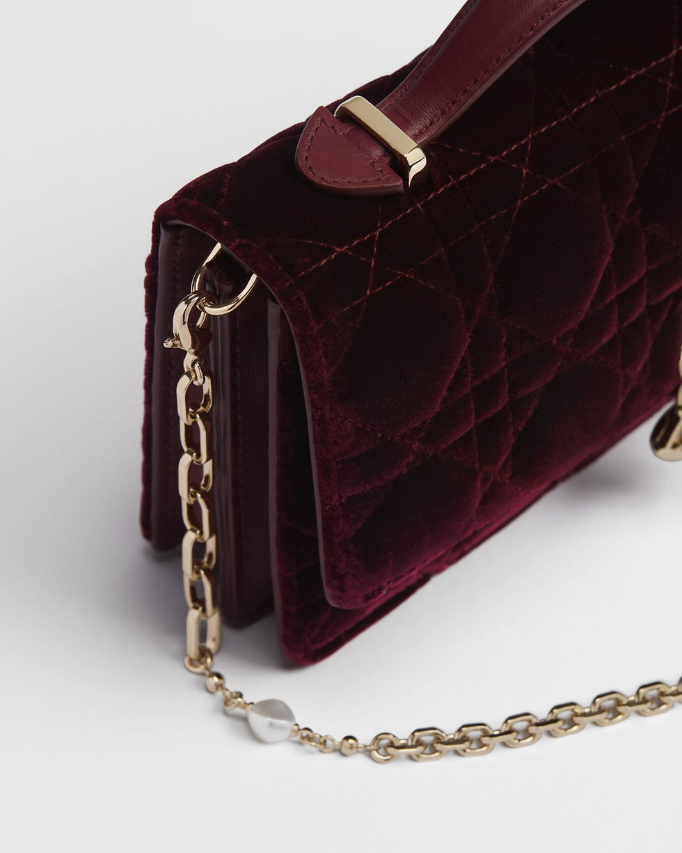 Thumbnail: Dior My Dior Mini bag in burgundy Cannage velvet – view 4