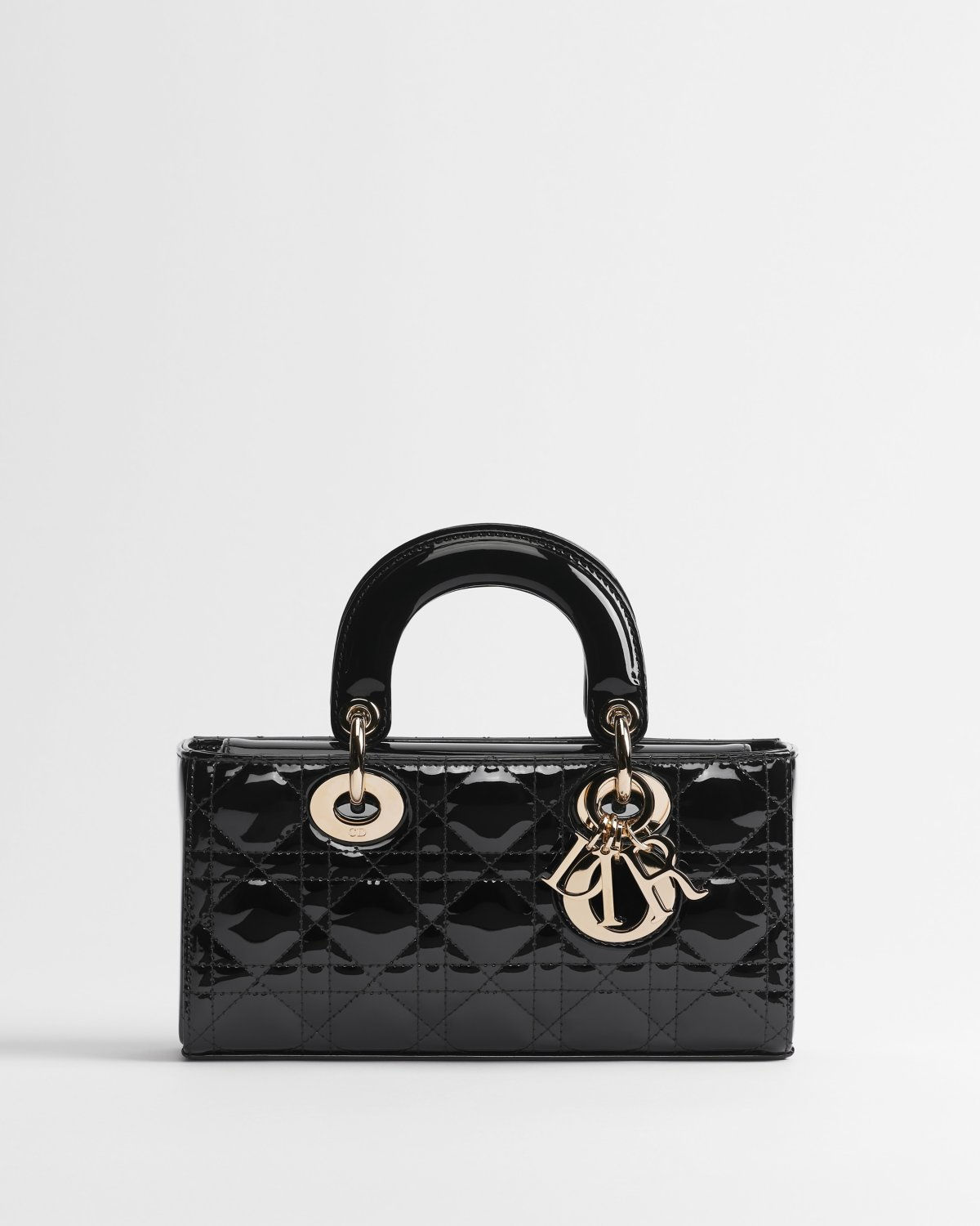 Dior Small Lady D-Joy bag in black patent Cannage calfskin – front view