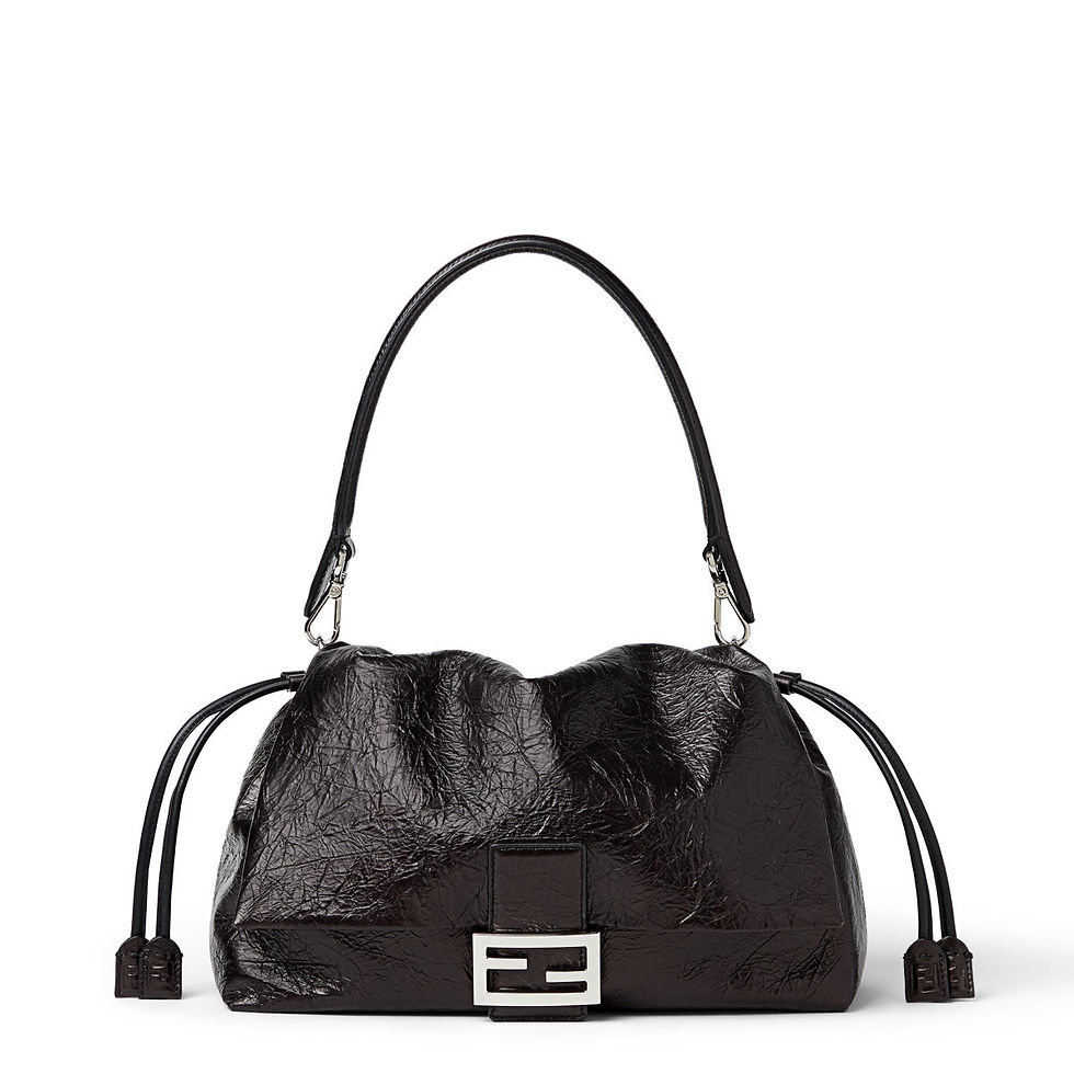 Fendi Baguette Soft Large bag in black crackled calfskin – front view