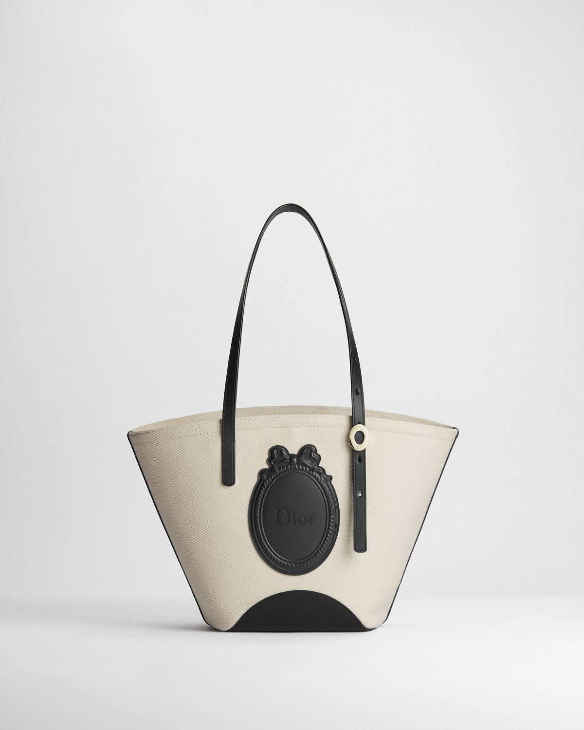 Dior Small Blooming bag in beige canvas – front view