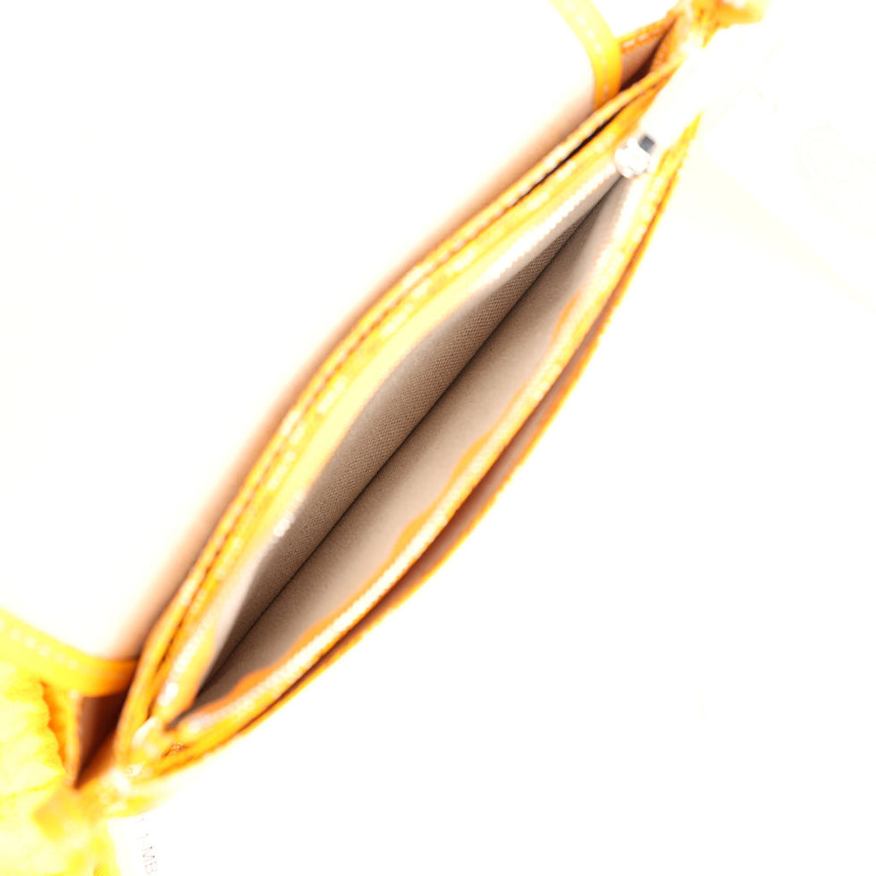 Thumbnail: Interior detail showing the Plumet wallet's zipped compartment