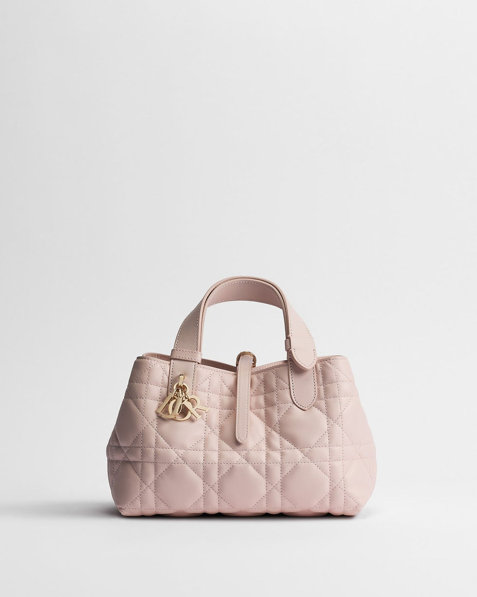 Thumbnail: Dior Toujours Small bag in powder pink Macrocannage calfskin – front view
