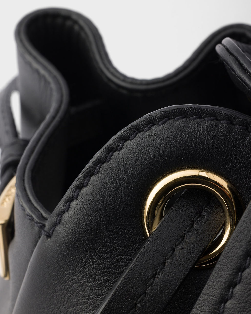 Thumbnail: Prada Carry medium shoulder bag in black leather – view 6