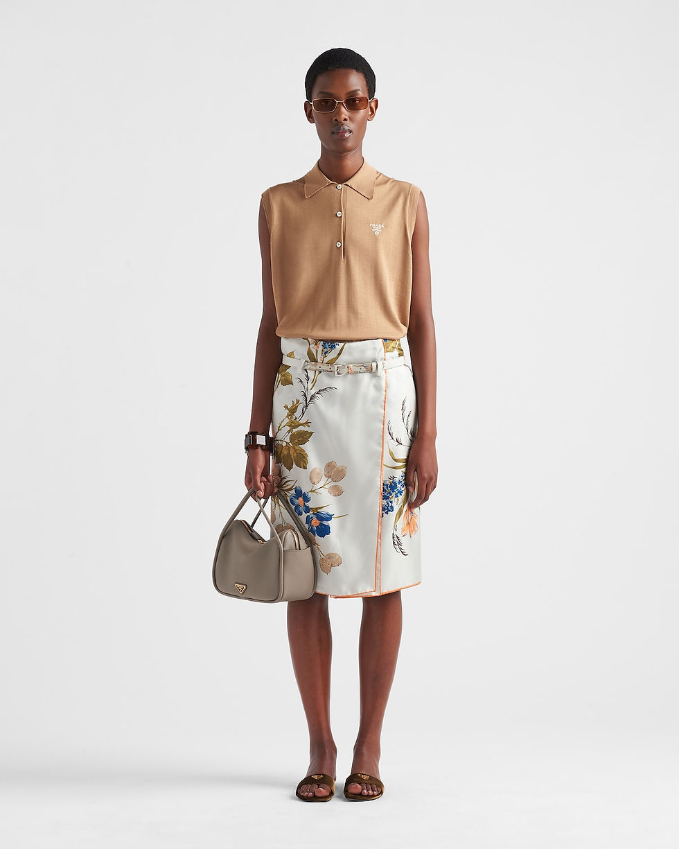 Prada Darling handbag in clay calfskin – view 2