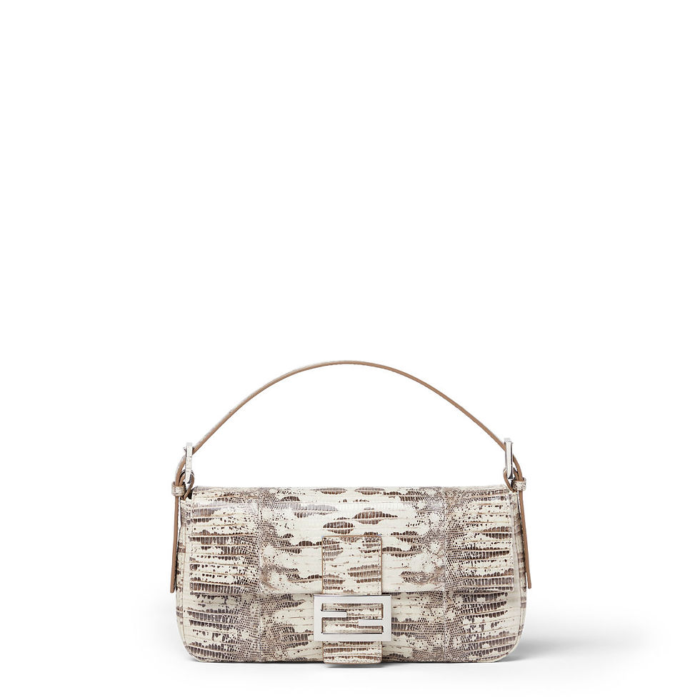 Fendi Baguette 26424 bag in beige fine leather – front view
